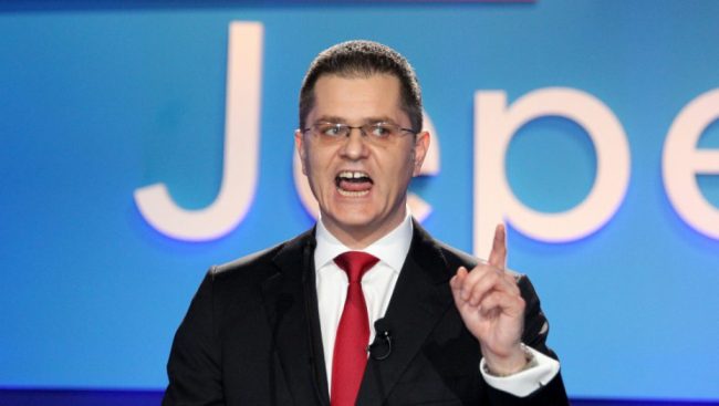 515073_vuk-jeremic-ata-inmages_f