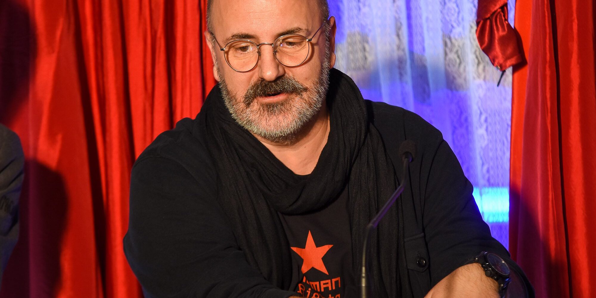 Novi-Sad_Kokan-Mladenovic-predstava-Za-sve-je-kriv-Gustav-foto-Nenad-Lazic_12