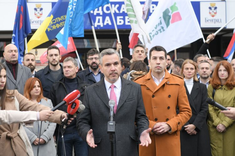 1699783259-srbija-protiv-nasilja-5-750×500