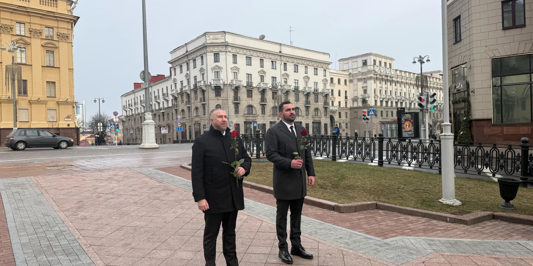 b5bb2fb1-0156-4ced-b644-9c9ff3997375